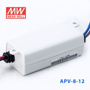 APV-8-12   8W    12V   0.67A 明纬牌恒压输出防水塑壳LED照明电源 