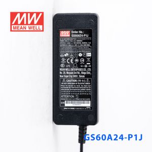GS60A48-P1J 60W 48V1.25A 输出绿色能源明纬电源适配器(三线插口)