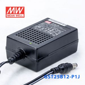GST25B12-P1J 25W 12V2.08A高效能低空载损耗绿色节能桌上型适配器