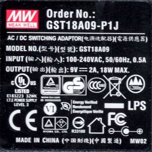 GST18A09-P1J  18W 9V2A高效能低空载损耗绿色节能桌上型适配器