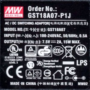 GST18A07-P1J  15W 7.5V2A高效能低空载损耗绿色节能桌上型适配器