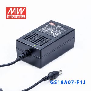 GS18A07-P1J 18W 7.5V2A 输出绿色能源明纬电源适配器(三线插口)
