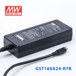 GST160A24-R7B 160W 24V6.67A高效能低空载损耗绿色节能桌上型适配器