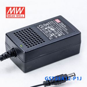 GST25A12-P1J 25W 12V2.08A高效能低空载损耗绿色节能桌上型适配器