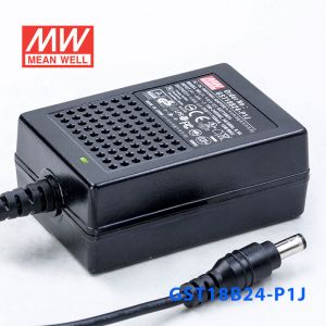 GST18B24-P1J  18W 24V0.75A高效能低空载损耗绿色节能桌上型适配器