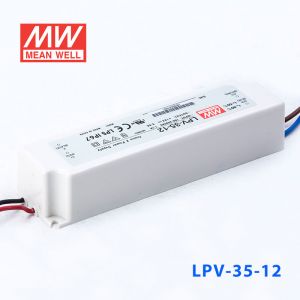 LPV-35-12   35W   12V   3A明纬牌恒压输出IP67防水塑壳LED照明电源