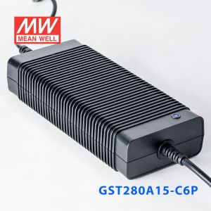 GST280A15-C6P 255W 15V17A高效能低空载损耗绿色节能桌上型适配器