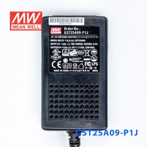 GST25A09-P1J 25W 9V2.55A高效能低空载损耗绿色节能桌上型适配器