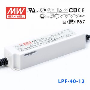 LPF-40-12  40W  12V  3.34A  恒压+恒流有PFC高效率塑壳IP67防水LED电源
