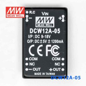 DCW12A-05  12W  9~18V 输入 ±5V  稳压双路输出明纬DC-DC转换模块电源