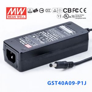 GST40A09-P1J 40W 9V4.45A高效能低空载损耗绿色节能桌上型适配器