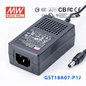 GST18A07-P1J  15W 7.5V2A高效能低空载损耗绿色节能桌上型适配器