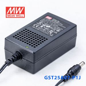 GST25A07-P1J 22W 7V2.93A高效能低空载损耗绿色节能桌上型适配器
