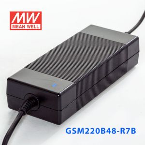 GSM220B48-R7B 220W 48V4.60A输出明纬高能效医疗型外置桌面型电源适配器