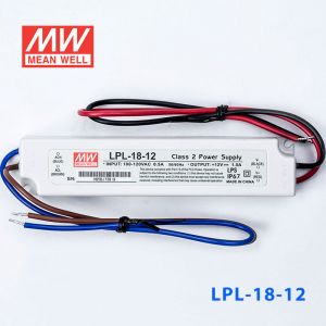 LPL-18-12    18W    110V输入   12V    1.5A明纬牌恒压输出IP67防水塑壳LED电源