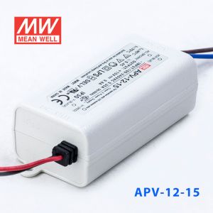 APV-12-15   12W    15V   0.8A 明纬牌恒压输出防水塑壳LED照明电源